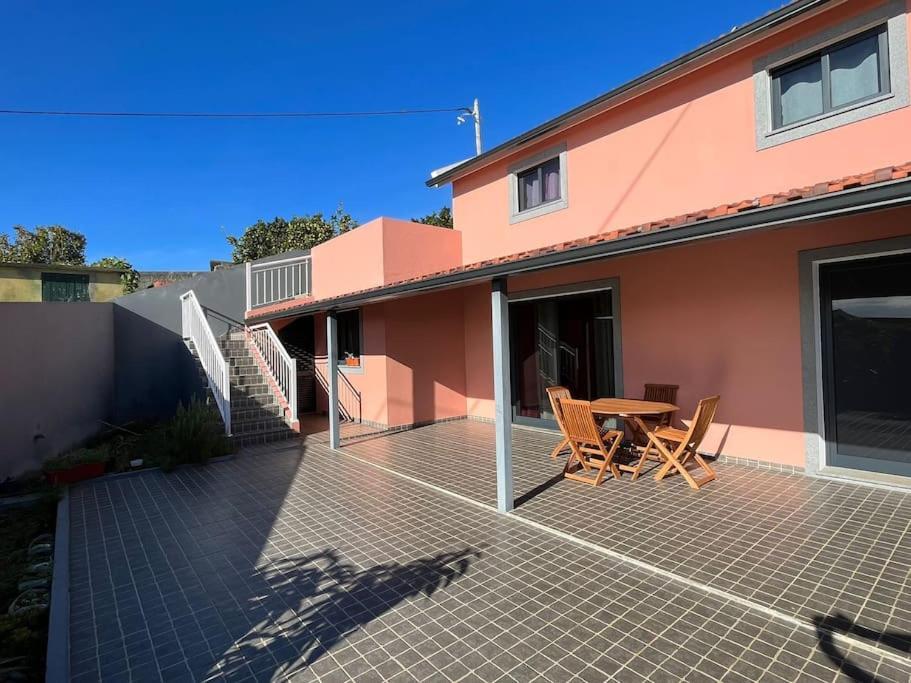 The Cozy Pink House * Ponta do Sol (Madeira)